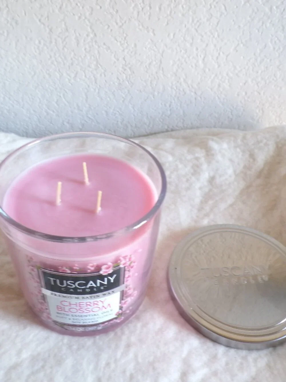 Tuscany Candle Cherry Blossom Essential Oils Premium Satin Wax 14 oz New